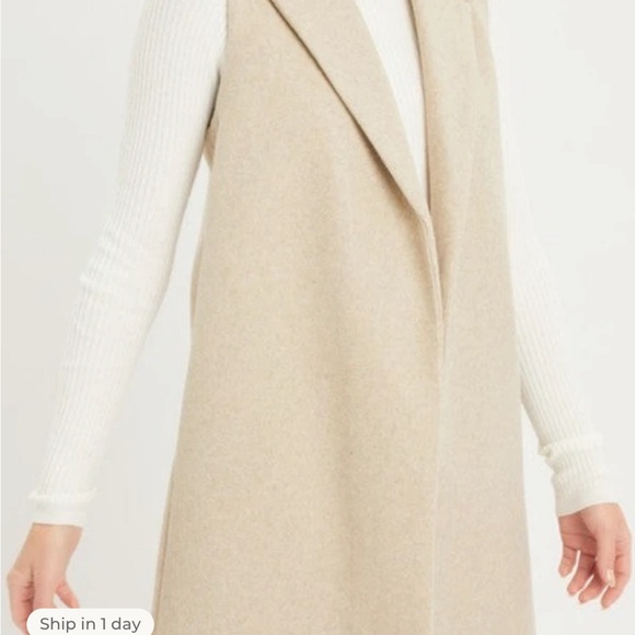 Love Tree Sleeveless Vest in Small - Picture 5 of 9